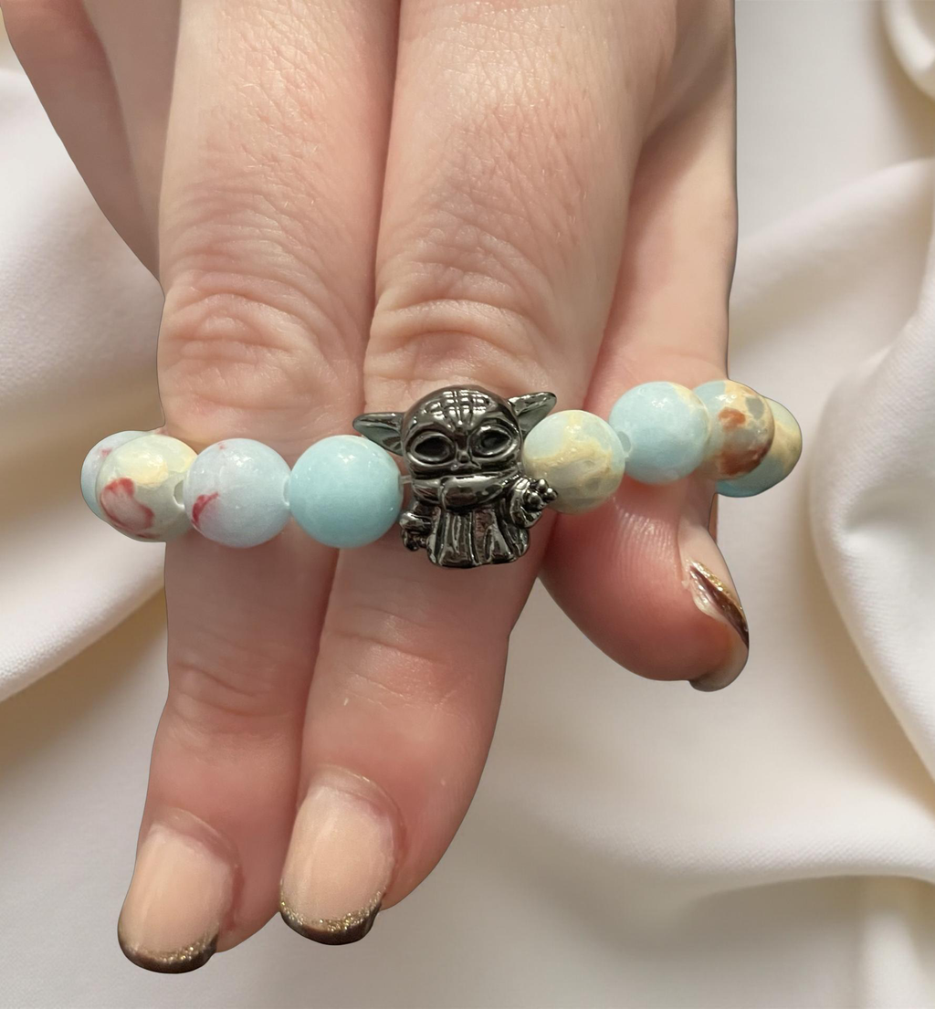 Baby Yoda, Blue Lagoon jasper