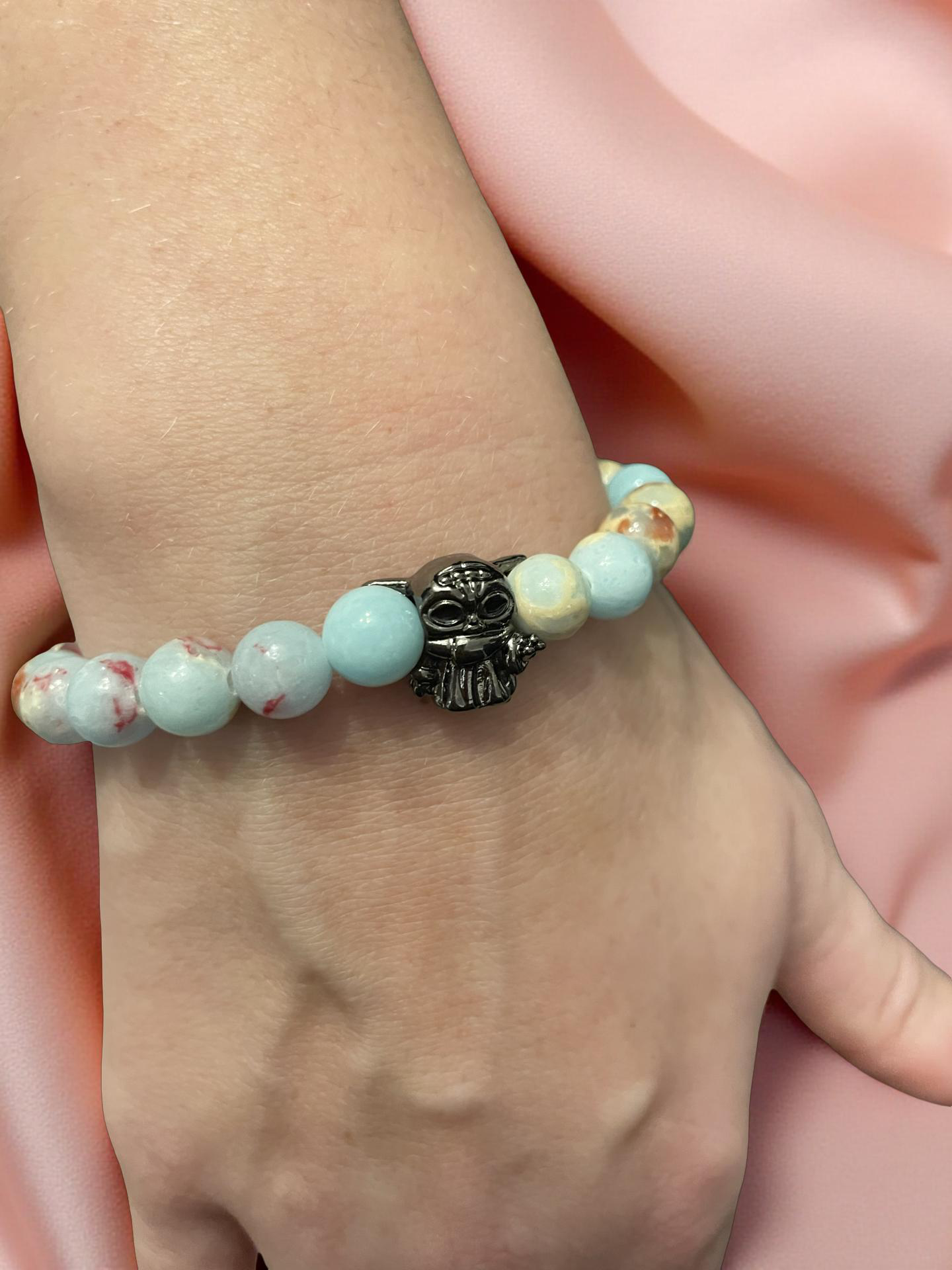 Baby Yoda, Blue Lagoon jasper